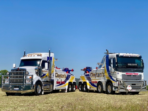 Vulcan V-100 trucks in Australia