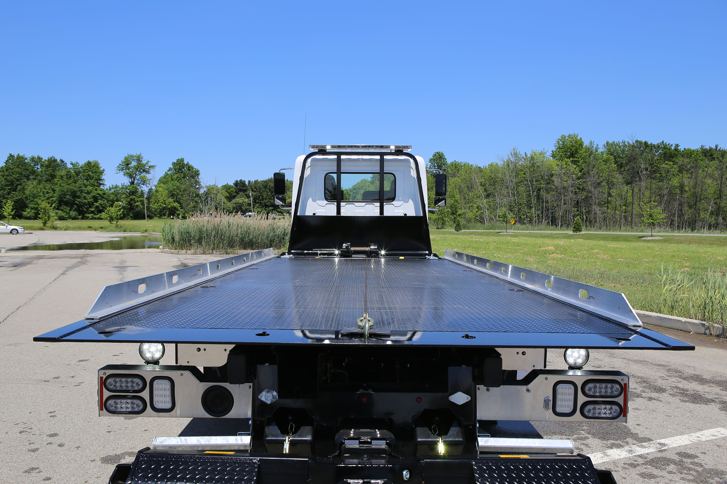 Century 12 Series LCG™ Gallery Miller Industries Miller Industries