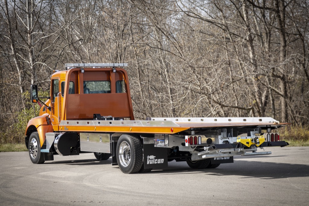 Vulcan 12 Series LCG™  Car Carrier