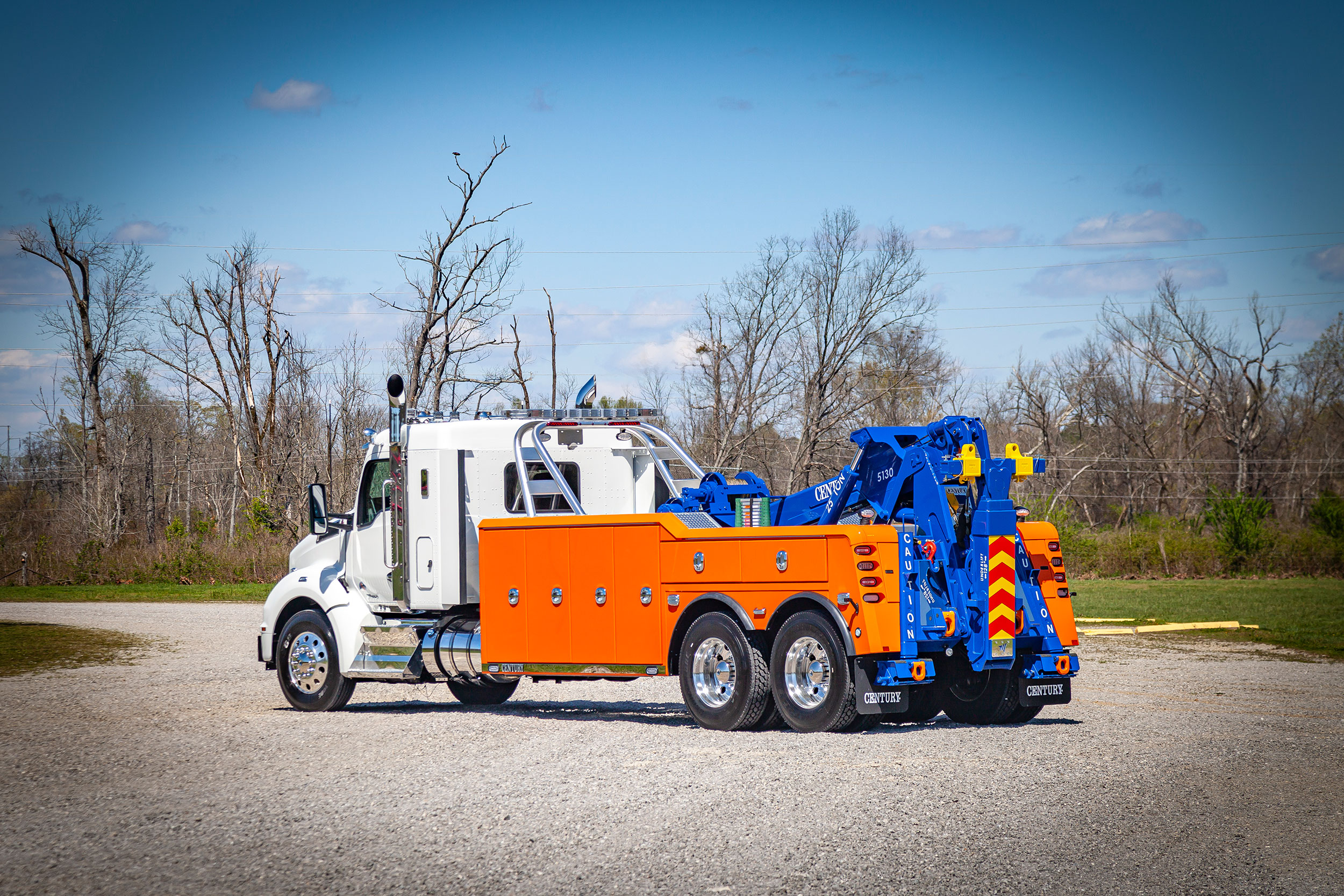 Century 5130 integrated heavy duty wrecker on a kenworth t880 chassis