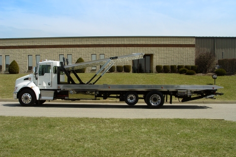 Chevron 16 Series Multi-Deck LCG™ Car Carrier