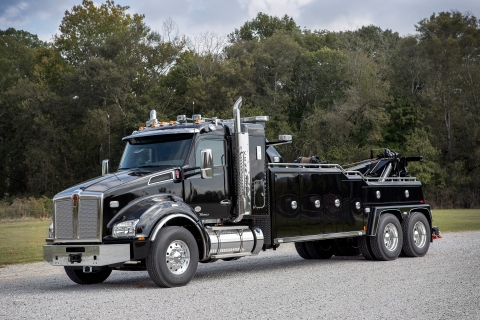 Vulcan® V-70 Heavy-Duty Integrated Wrecker w/3rd Winch Option