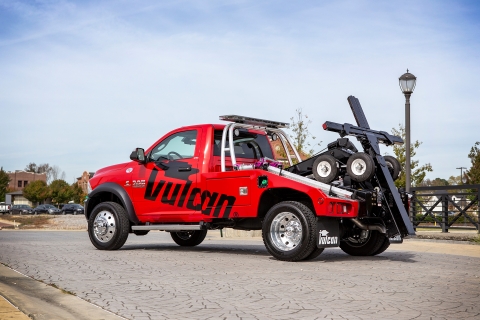 Vulcan® 810 Intruder™ Light-Duty Wrkr