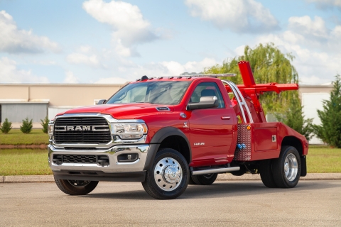 red vulcan 810 intruder wrecker on a ram trucks chassis