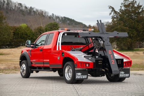 red vulcan 812 intruder 2 on a ford f550 chassis