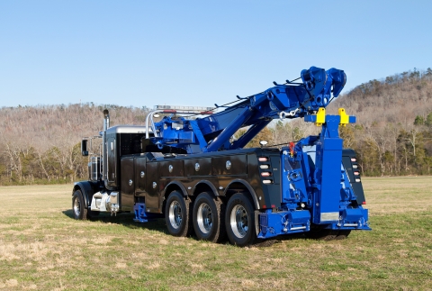 black and blue vulcan 950 rotator on a peterbilt 389 chassis