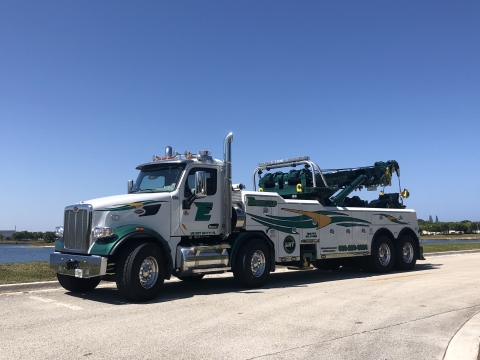 Emerald Transportation Corp., Pompano Beach, FL / Century 1150 Rotator / Peterbilt Truck Chassis