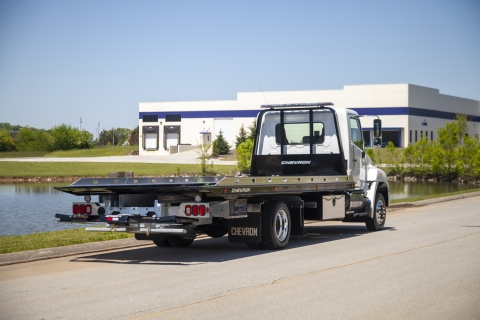 Chevron 12-series LCG with Loadrite 2 steel deck