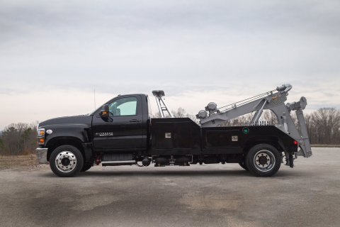 profile of a century 2465 on a chevrolet hd chassis