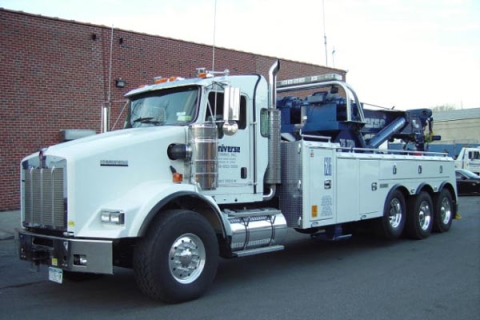 Universe Towing Inc.