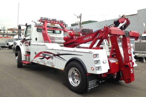 Tonys Towing