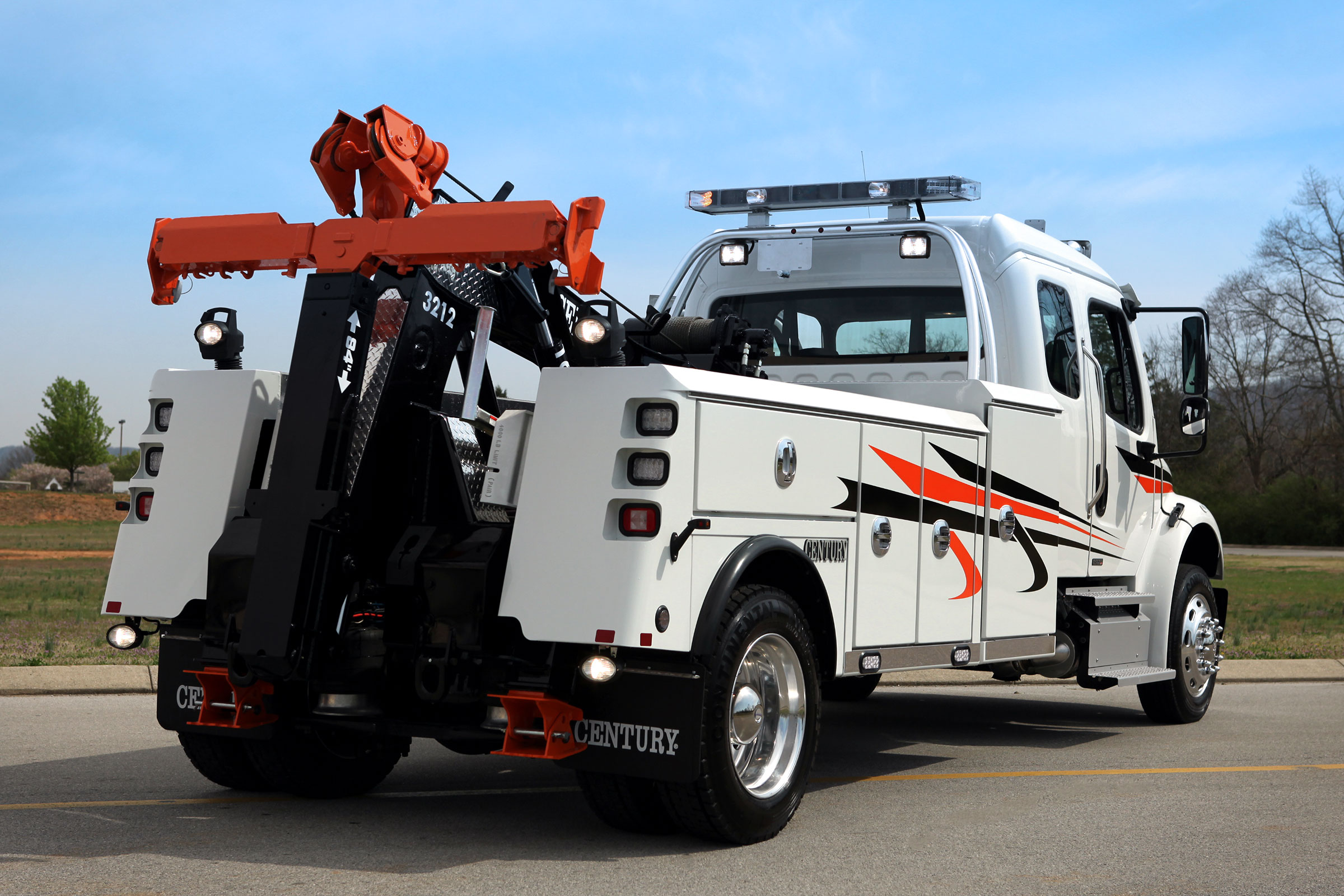 Century 3212 Integrated Wrecker