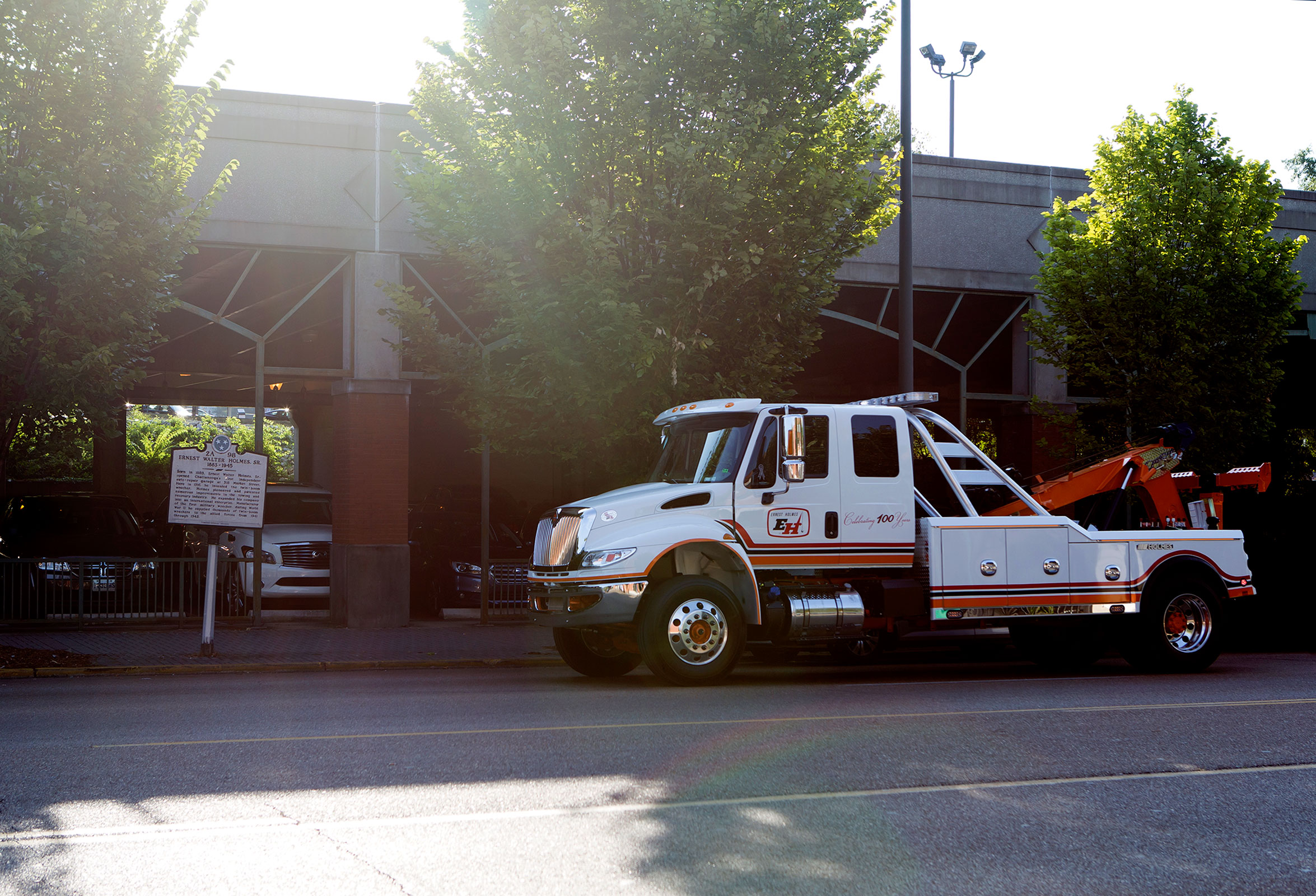 Limited Edition Holmes 1601 Gallery | Miller Industries | Miller