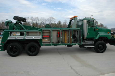 Passenger side view of 5230 tool boxes