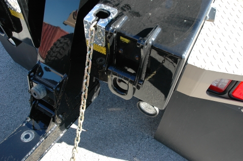 Image of the 806M light-duty wrecker safety chain pocket