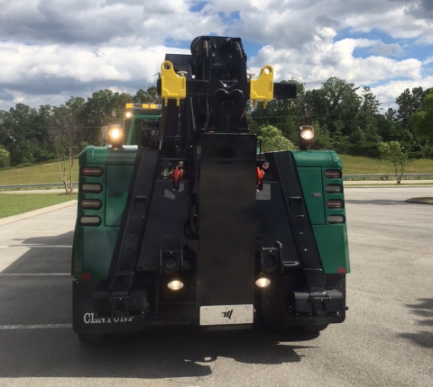 Rear view of a Century 9055 showing the heavy-duty underlift