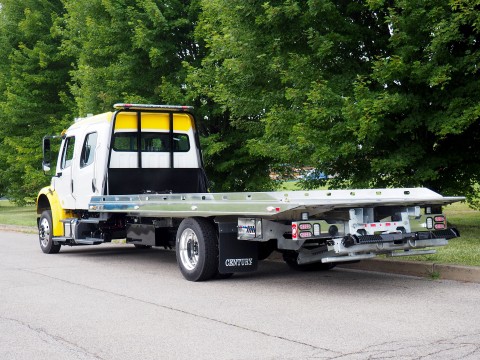 16 series lcg aluminum freightliner m2 rear