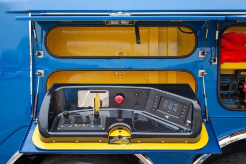 passenger side control station on a century m100 rotator