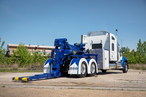 blue holmes dtu unit with underlift extended on ground